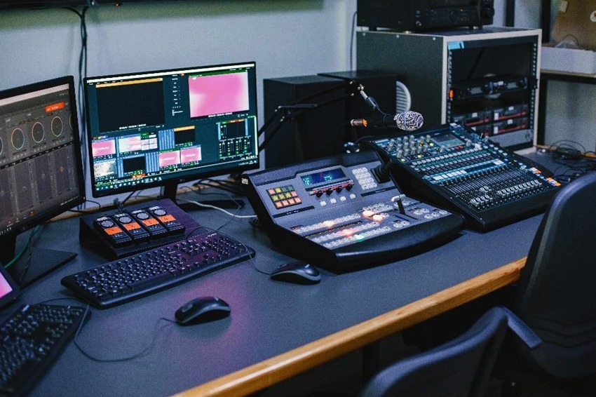 How to Choose the Right AV Equipment for Your Event - Coming Soon in UAE   